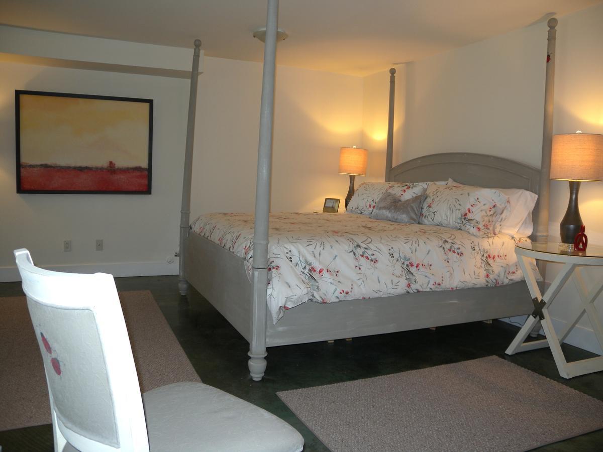 Collins House B And B Ganges 외부 사진