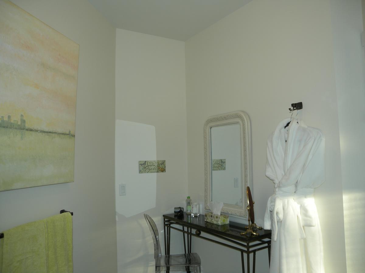 Collins House B And B Ganges 외부 사진